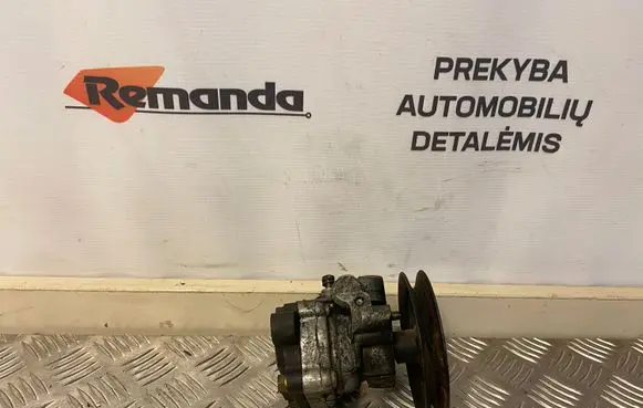 Mitsubishi Colt Power steering pump