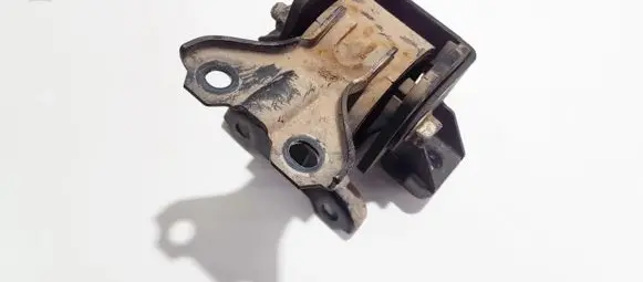 Mitsubishi Outlander Engine mount bracket mn184344