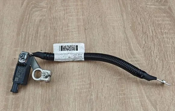 Volkswagen Amarok II Negative earth cable (battery) ML3T10C652BA