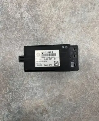Seat heating relay