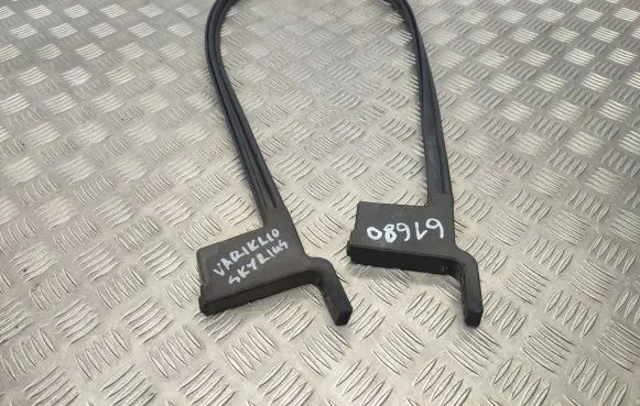 KIA Sportage Engine compartment rubber 