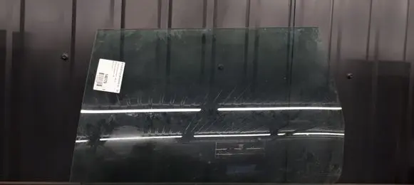 Volkswagen Polo III 6N 6N2 6NF Rear side window