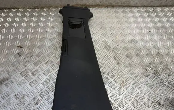 Volvo XC60 (B) pillar trim (top) 32132588