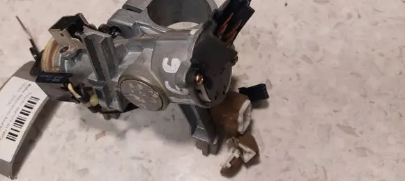 Mitsubishi Pajero Ignition lock 337860