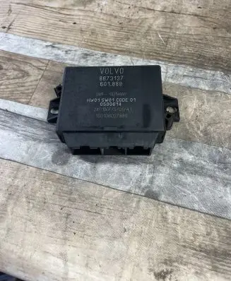 Volvo V50 Parking PDC control unit/module 8673137 601889