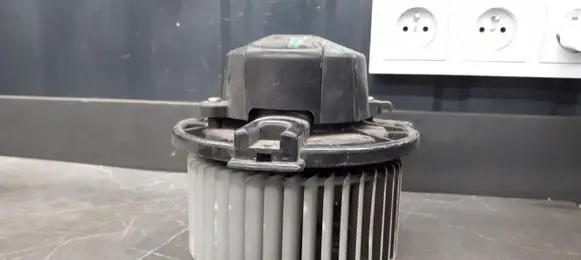 Cadillac CT6 Heater fan/blower ay194000