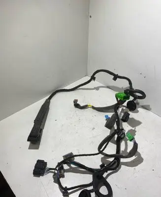 Volvo S60 Front door wiring loom 31275419