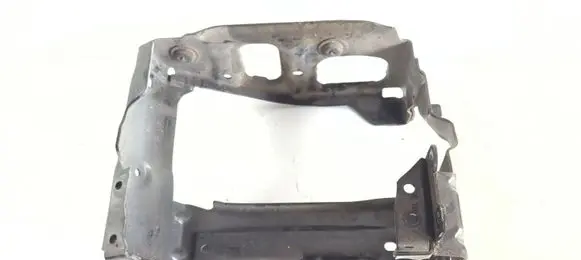 BMW 7 G11 G12 Radiator mount bracket 7357184 185631 18563110
