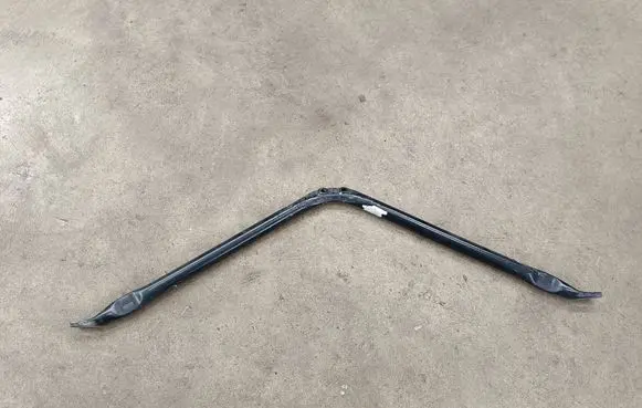 Radiator support slam panel bracket