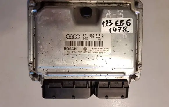Audi A3 S3 8L Engine control unit/module 8D1906018A 0261204966 26SA6494