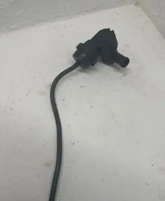 Audi A5 Sportback 8TA Valve vacuum 1J0819809 4401342101