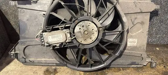 Electric radiator cooling fan