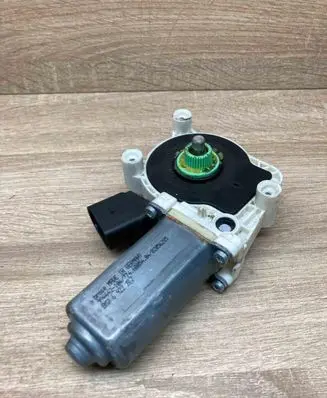 BMW 5 E60 E61 Front door window regulator motor 6922267 994442104