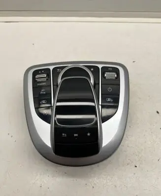 Head unit multimedia control