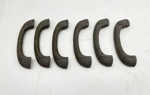 Toyota Land Cruiser (J120) A set of handles for the ceiling