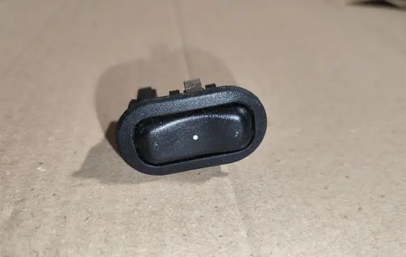 Opel Zafira A Electric window control switch 13363100 90561388 PA6GF30