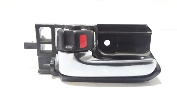 Toyota Corolla Verso E121 Front door interior handle