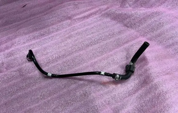 Audi A4 S4 B8 8K Vacuum line/pipe/hose 06H133518R