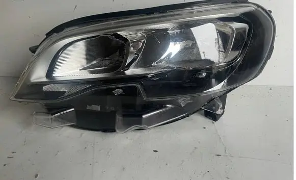 Peugeot Expert Headlight/headlamp 9808572680 0019711104