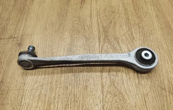 Porsche Macan (95B) Front control arm 8K0505P
