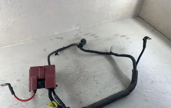 Opel Mokka X Positive cable (battery) 2005051571 730017860614 928C1928