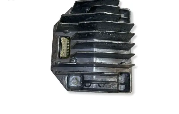 BMW 2 F46 LED ballast control module 1305715322