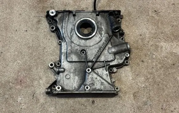 Mercedes-Benz CLA C117 X117 W117 Timing belt guard (cover) A2700150402