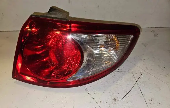 Hyundai Santa Fe Rear/tail lights 924022B000