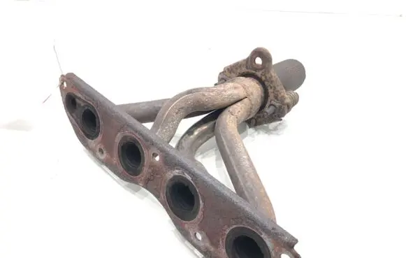 Mitsubishi Lancer VIII Exhaust manifold