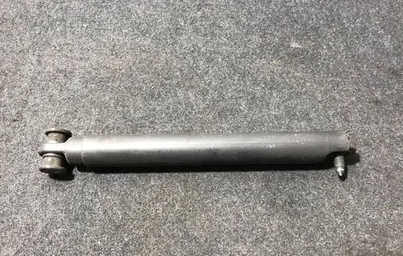 BMW X5 E53 Tailgate check strap stopper 8402195