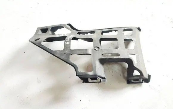Skoda Superb B6 (3T) Front bumper mounting bracket