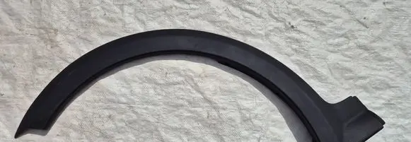 Suzuki Swift I Fender trim (molding) 2056100