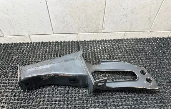 Volvo XC60 Radiator support slam panel bracket 131108R