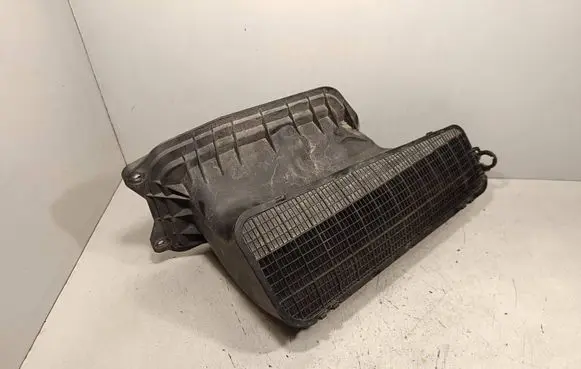 Audi A7 S7 4G Air intake duct part 4G1819904