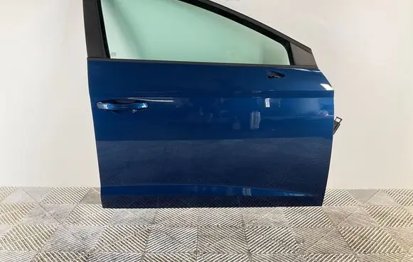 Seat Leon (5F) Front door