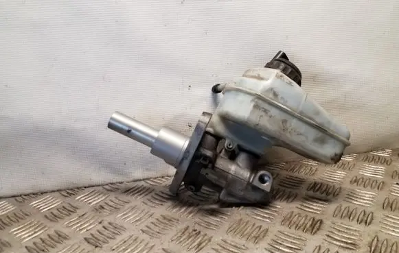 Skoda Superb B6 (3T) Master brake cylinder 1K2611301C