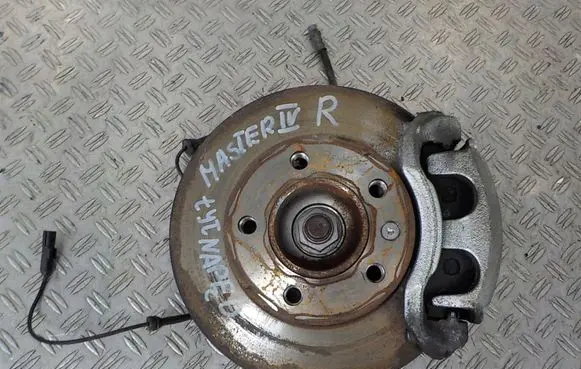 Renault Master III Rear wheel hub spindle/knuckle 
