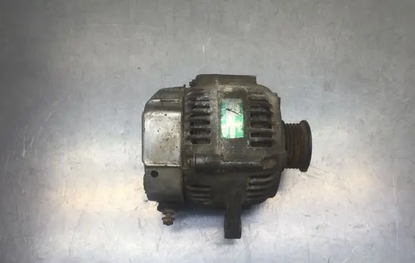 Land Rover Freelander Generator/alternator YLE102060