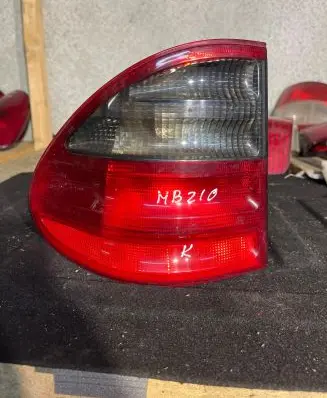 Mercedes-Benz E W210 Rear/tail lights A2108206764