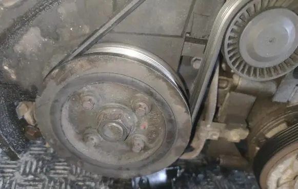 Volvo S60 Crankshaft pulley