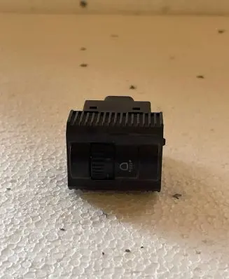 Volkswagen Touran I Headlight level height control switch 6Q0941333B