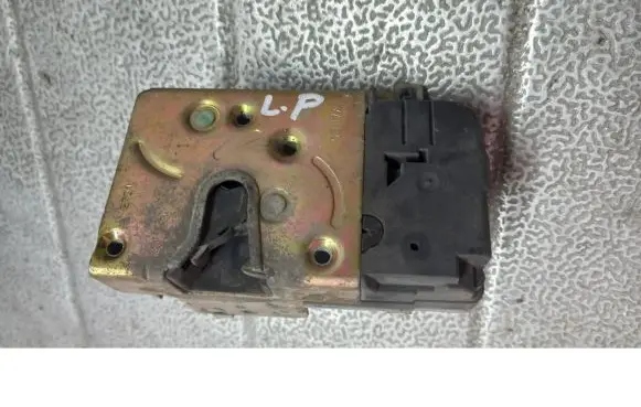 Peugeot 206 CC Front door lock