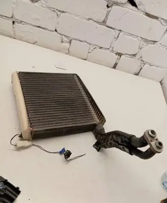 Ford Ranger Heater blower radiator