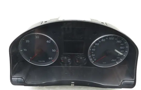 Volkswagen Golf V Speedometer (instrument cluster) 1K0920850L