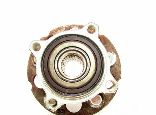 Honda CR-V Rear wheel hub