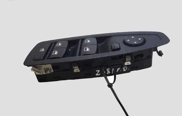 BMW 1 F20 F21 Electric window control switch 920811003