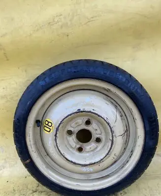 Daihatsu Cuore R14 spare wheel 