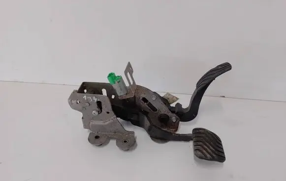 Renault Megane IV Brake pedal 465013467R