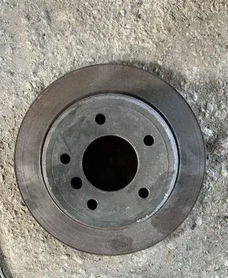 BMW 5 E39 Rear brake disc 1KS42DL