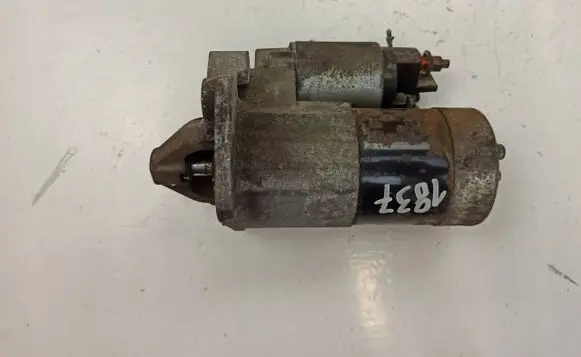Renault Megane II Starter motor 8200584675